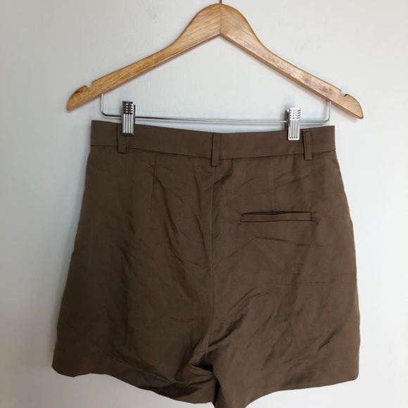 Almina Concept High Waisted Pleated Olive Khakhi Shorts Tencel Blend Size 6 - Picture 7 of 9
